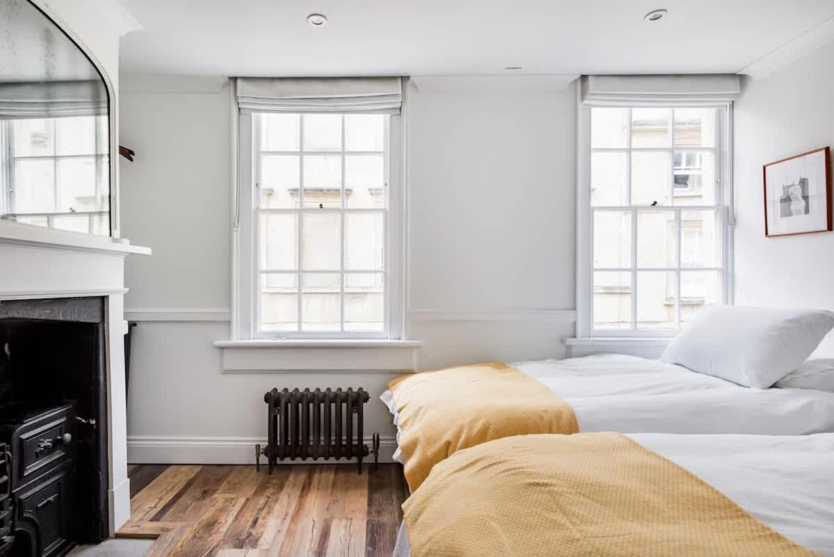 Central Georgian Townhouse With Free Parking Bath Esterno foto