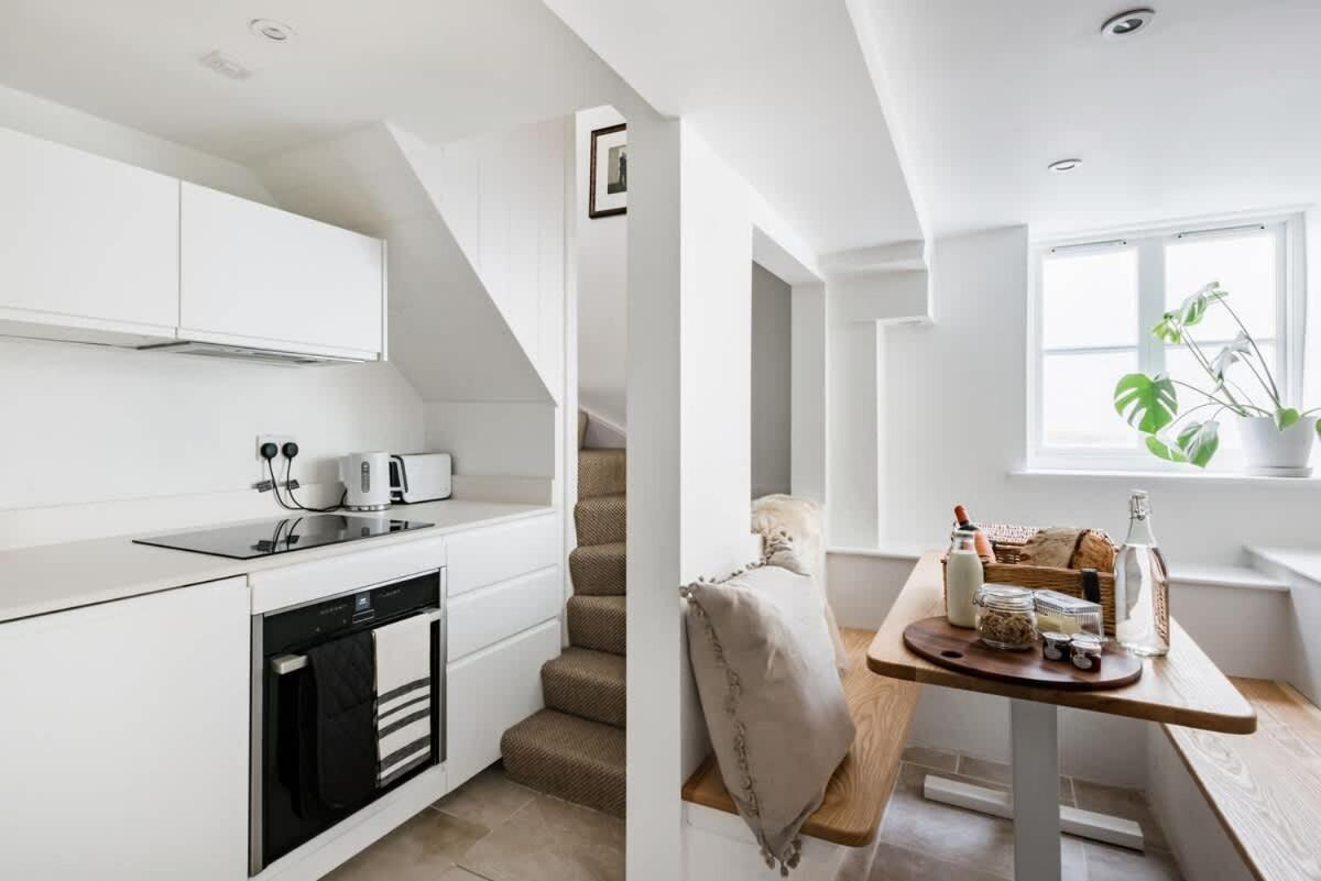 Central Georgian Townhouse With Free Parking Bath Esterno foto