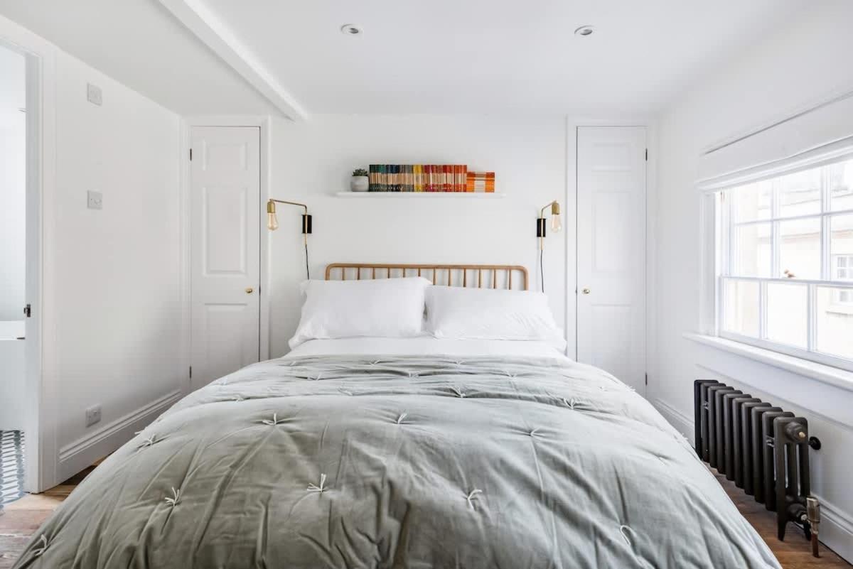 Central Georgian Townhouse With Free Parking Bath Esterno foto