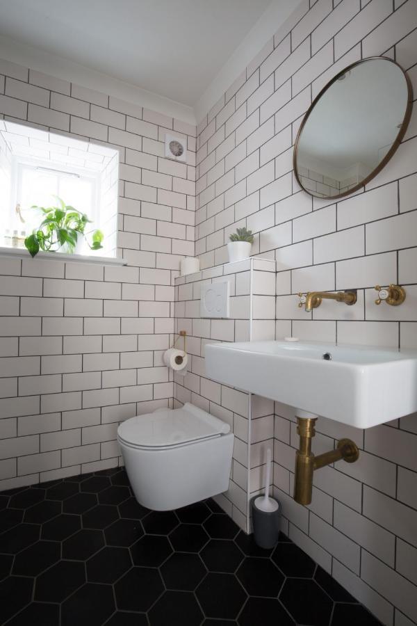 Central Georgian Townhouse With Free Parking Bath Esterno foto